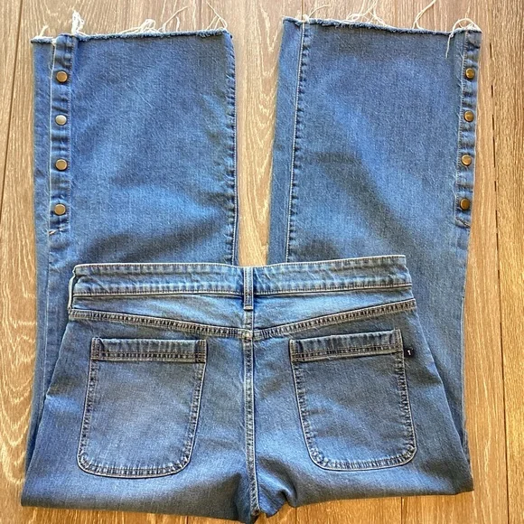 Anthropologie Pilcro Wide leg jeans - Picture 5 of 6